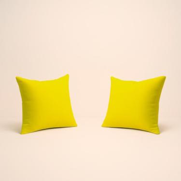 Imagem de Kit 2 Almofada 42cm Decorativa Suede Fofinha Sofá E Cadeira Amarelo