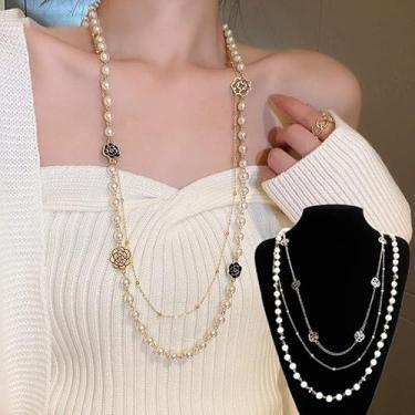 Imagem de Colar longo de pérolas falsas para mulheres, pingente de camélia, camada dupla, suéter, corrente e colares de festa