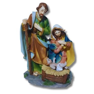 Imagem de Presépio Sagrada Família 19cm em Resina | Enfeite Religioso de Natal com José, Maria e Menino Jesus | Decoração Espiritual e Elegante para Casa, Mesa, Sala e Ambientes Natalinos Acolhedores