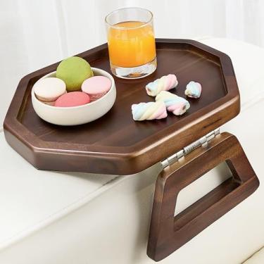 Imagem de Tinamo Bandeja octogonal de braço de sofá de acácia, mesa de apoio de braço de sofá com braços dobráveis - acessórios de sofá, suporte de poltrona, bandeja de clipe para sofá doméstico e sala de estar