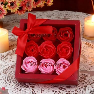 Imagem de Buquê de flores de sabão gradiente vermelho em caixa de presente, flor de sabão rosa realista para decoração de mesa de casa, floral artificial