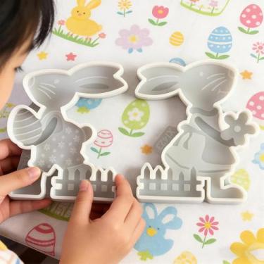 Imagem de Molde de silicone de um coelho segurando um arranjo de flor de ovo, ornamentos decorativos de gesso de cimento, ornamento de mesa