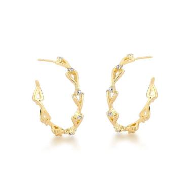 Imagem de Brinco Argola Elegante Com Ponto De Luz Banhado A Ouro 18k