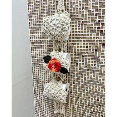 Imagem de Porta Papel Higiênico Flor Bordado Crochê Artesanal - 3 Lugares (Laranja)