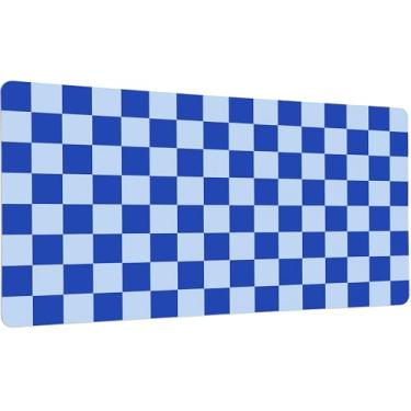 Imagem de Idocolors Tapete de mesa quadriculado azul quadriculado, lindo teclado estendido para jogos, tapete de mouse grande para mesa de escritório, tapete de mesa de couro antiderrapante, protetor de mesa de