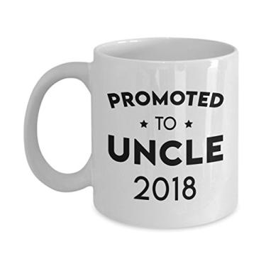 Imagem de SpreadPassion Promoted to Uncle 2018 – Caneca de café – Novas canecas de tio – ideia de presentes de mordaça de do tio – Caneca de anúncio de gravidez para tio