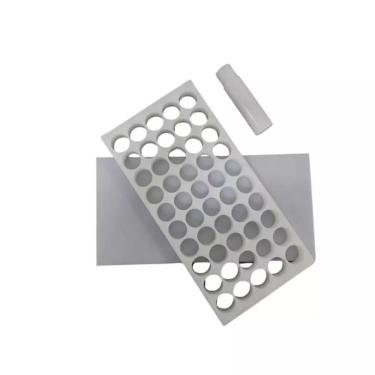 Imagem de Placa Porcionadora de Doces Brigadeiro Beijinho 10g 45 Furos