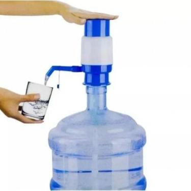 Imagem de Bomba Manual Galão De Agua - Branco E Azul - Bc Bora Colega Shop