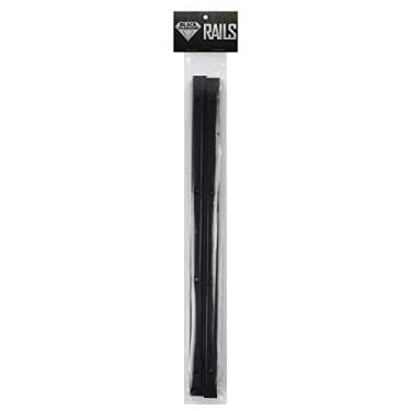 Imagem de Trilhos de skate pretos de plástico antigo com parafusos de montagem da Black Diamond