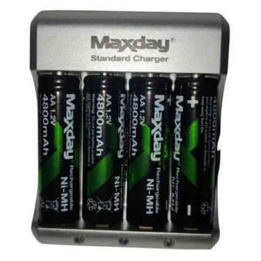 Imagem de Carregador Bivolt 4 AA/AAA + 1 Bateria 9V - 8 a 12h de Carga - Maxday