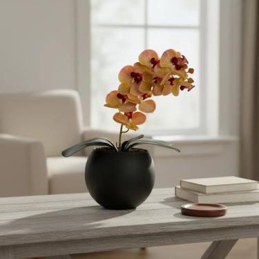 Imagem de Arranjo de Orquídea Rosa Tigre Centro de Mesa no Vaso Preto - Decore F