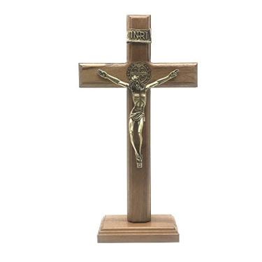 Imagem de CRUCIFIXO DE MESA E PAREDE MADEIRA METAL SÃO BENTO OURO VELHO 26 CM