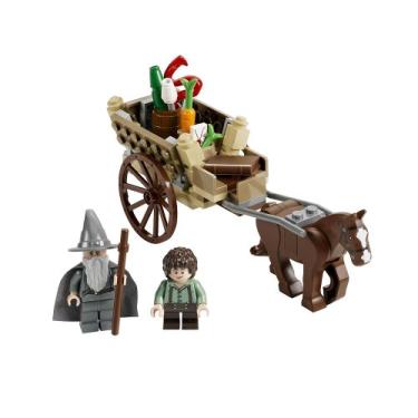 Imagem de LEGO The Lord of the Rings Hobbit Gandalf Arrives (9469)