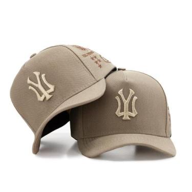 Imagem de Boné Estilo Casual Bege Use Young Bordado Unissex, Bege