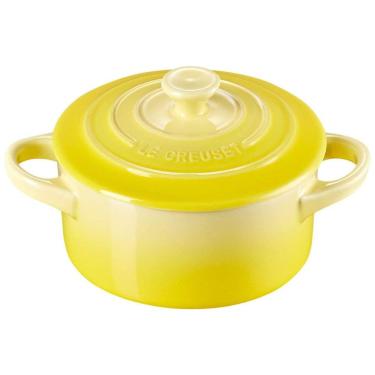 Imagem de Mini Caçarola de Cerâmica 240 mL Esmaltada e Antiaderente, Amarela, LE CREUSET PG1160T...
