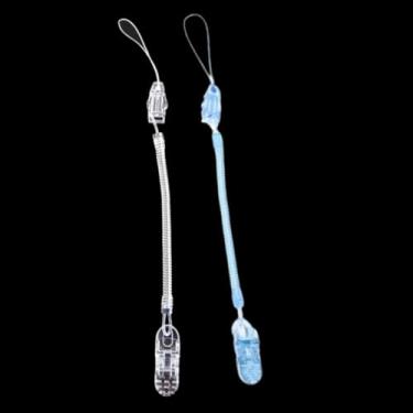 Imagem de Prendedor de Chupeta Universal para Bebê com Mola Extensível até 70cm, Fecho Removível, Evita Quedas e Perdas, Kit com 2 Unidades, Compatível com Chupetas MAM Avent Nuk (Azul e Transparente)