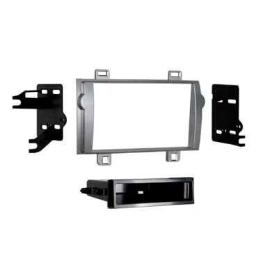 Imagem de Metra 99-8237S Single DIN Dash Installation Kit for Select 2011-12 Toyota Matrix Vehicles