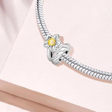 Imagem de 1 peça prata elegante mês berloque para mulheres, faça você mesmo, fabricação de joias e roupa diária combinando joias decoração presente para a mãe (maio), 10.4*10mm, Prata, Sem Pedra Preciosa