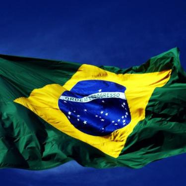 Imagem de Bandeira Brasil 2x1,40m Brasileira Grande Ruas - WCAN
