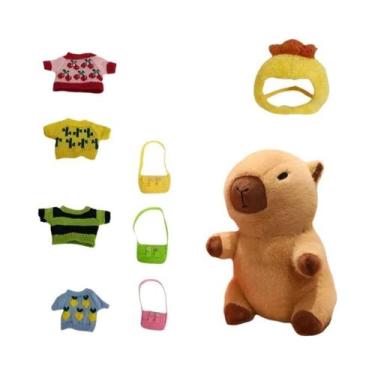 Imagem de Capivara de Pelúcia 25cm com Roupas, Chapéu e Bolsa - Acessórios para 