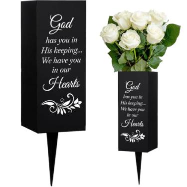 Imagem de WEBEEDY Vasos de cemitério com pontas Deus tem você decorações de túmulo para cemitério, em nossos corações, vaso memorial, suporte de flor, presente memorial para perda de um ente querido, 7,5 x 19