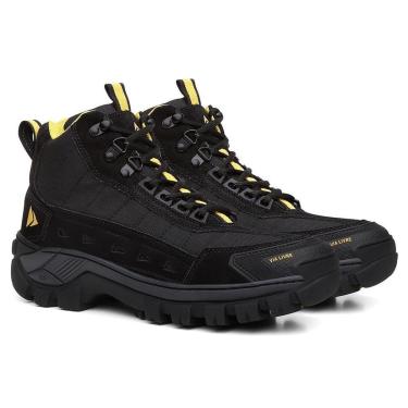 Imagem de Bota Masculina de Couro Adventure Leve e Confortável para Trilhas e Rotina Urbana-Masculino