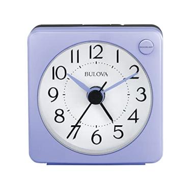Imagem de Bulova Despertador de viagem violeta B1876 | Design compacto com mostrador iluminado e varredura silenciosa | Movimento de quartzo | Operado por bateria | Alarme de bipe ascendente para casa ou viagem