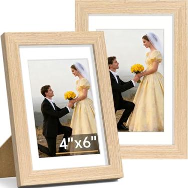 Imagem de Vittanly Conjunto de 2 porta-retratos 10 x 15 cm, moldura de madeira maciça para parede ou mesa, foto de exibição de 9 x 12 cm com tapete ou 10 x 15 cm sem tapete, natural