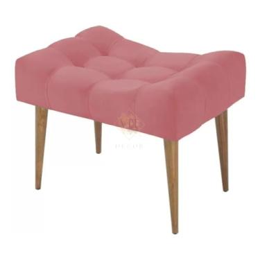 Imagem de Puff Banco Estofado Suede Capitonê Luxuoso com Pés Palito de Madeira - Banqueta Decorativa Vintage para Sala, Quarto, Penteadeira e Hall - 45cm Altura x 52cm Largura (Rose)