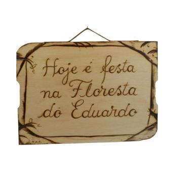 Imagem de Placa Decorativa de Madeira Pirografada com Suporte em Couro 26x36cm