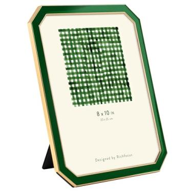 Imagem de RICHFOCUS Moldura esmaltada de 20 x 25 cm com vidro temperado HD, moldura octogonal com borda metálica dourada e parte traseira de veludo para mesa e parede, verde