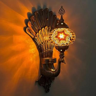 Imagem de Arandela de parede turca em mosaico, estilo lanterna boêmia, com base em formato de pavão, feita à mão no estilo marroquino, na cor marrom café, ideal para sala de estar, quarto e corredor.