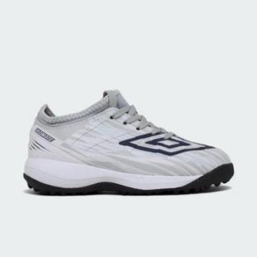 Imagem de Chuteira society Umbro Ultimate infantil - cinza e azul-Unissex