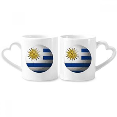Imagem de Conjunto de canecas de porcelana para casais de futebol com bandeira nacional do Uruguai e coração