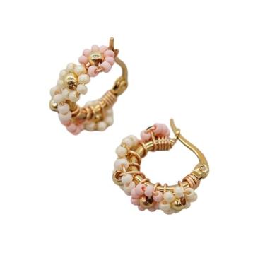 Imagem de Sonateomber Brincos de argola de ouro feitos à mão para mulheres e meninas, lindos feitos à mão, pequenas contas de sementes coloridas, flor, boêmia, cartilagem, hipoalergênico, baile, férias,