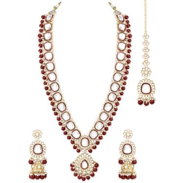 Imagem de Aheli Crystal Kundan & Beads Studded Maroon Long Necklace Earrings Maangtikka Conjunto de joias étnicas para mulheres, One Size, Metal, Sem Pedra Preciosa