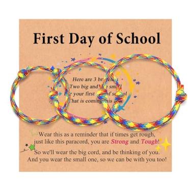 Imagem de Leyung Pulseira First Day of School para meninos e meninas, pacote com 3, pulseira para pai, mamãe e eu, filho, família, 1º primeiro dia de pré-escola, pré-escolar, regresso às aulas, presentes de