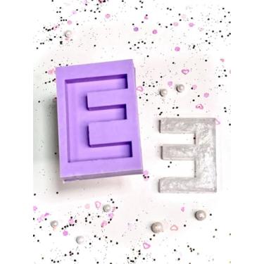 Imagem de Confeitaria dos Moldes, R168 Molde de silicone letra E resina decorar