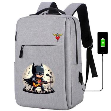 Imagem de Mochila USB Escolar Infantil Estampa Herói Mascarado Cidade Sombria Id