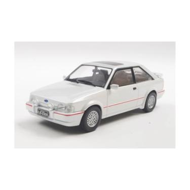 Imagem de 1/24 1992 FORD ESCORT XR3 BRANCO SERIE CALIFORNIA CLASSICS