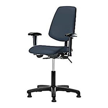 Imagem de Thomas Cadeira de vinil com altura de mesa 1163N16 com encosto médio sem inclinação, base de nylon, braços ajustáveis, deslizante, azul imperial