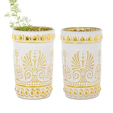 Imagem de Sungmor Copos vintage brancos e dourados - Conjunto de 2 copos em relevo, copos decorativos de 306 g para água, suco ou coquetéis - Copos barrocos elegantes para festas ou ocasiões especiais