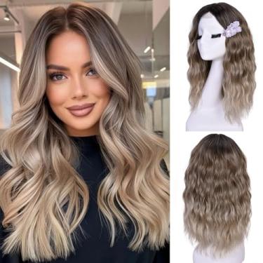 Imagem de CURLCRAZY Perucas onduladas curtas para mulheres, peruca ondulada, aparência natural, parte do meio, cabelo frontal para penteados todos os dias, 45,7 cm (marrom a loiro cinza)