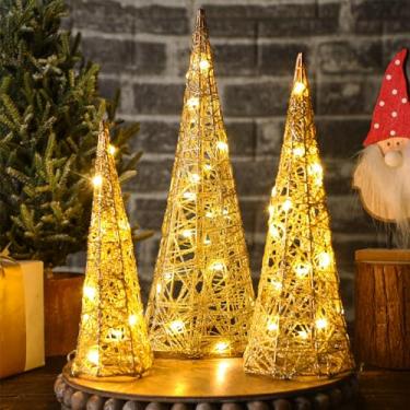 Imagem de Baquler 3 peças de árvores de cone de Natal iluminadas por LED enfeite de árvore de Natal dourado com glitter operado por bateria decoração de mesa de Natal para interior casa quarto mesa centro de