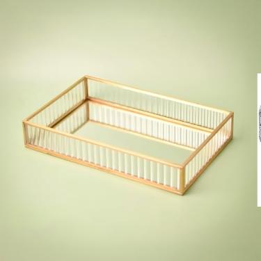 Imagem de Bandeja Organizadora de Luxo com Fundo Espelhado, Vidro e Metal Dourado, 20x15x4.5cm, para Perfumes e Maquiagens