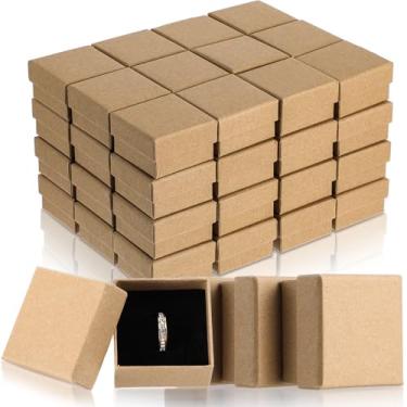 Imagem de SynHHergyx Pacote com 48 caixas de presente para joias de 3,8 x 3,8 x 2,8 cm, caixa quadrada de papelão, caixa de joias com mini brinco de espuma, caixa de embalagem para anel e brinco