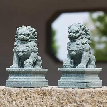 Imagem de EFFNILIM FU Foo Dogs Par de Estátuas de Leão Guardião Feng Shui Chinês Estatuetas Decorativas Casa Sala de Estar Bar Café Decoração Ornamento de Mesa (Tamanho Grande (2 Peças))