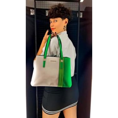 Imagem de Bolsa branca com verde. - Pavão de ouro 