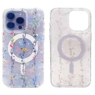 Imagem de Sesty Capa magnética para iPhone 15 Pro Max 6,7 polegadas compatível com carregamento MagSafe TPU macio capa protetora fofa à prova de choque com protetor de tela (flores silvestres pérolas)