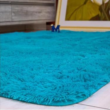 Imagem de Tapete Azul Peludo PY09 com Base Antiderrapante, 150x50cm, Antialérgico, Material Macio, para Corredores e Áreas de Entrada, Pelúcia Sintética